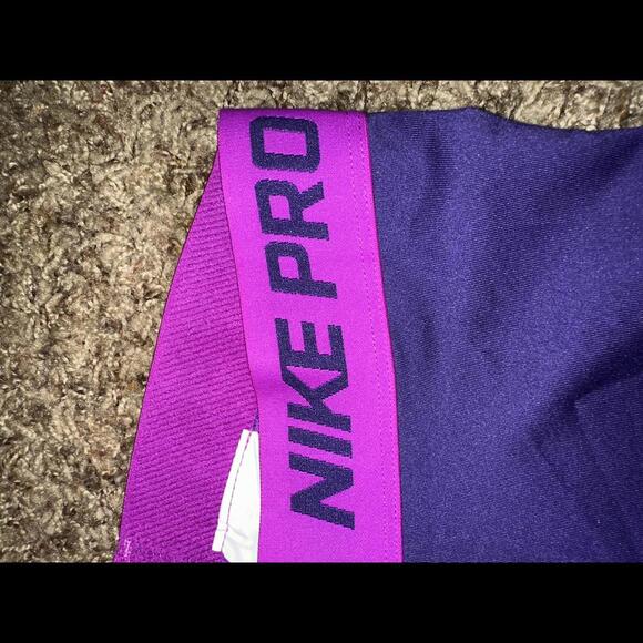 Nike Women's Dri-Fit Pro 3 Big Dot Training Shorts - Picture 5 of 13